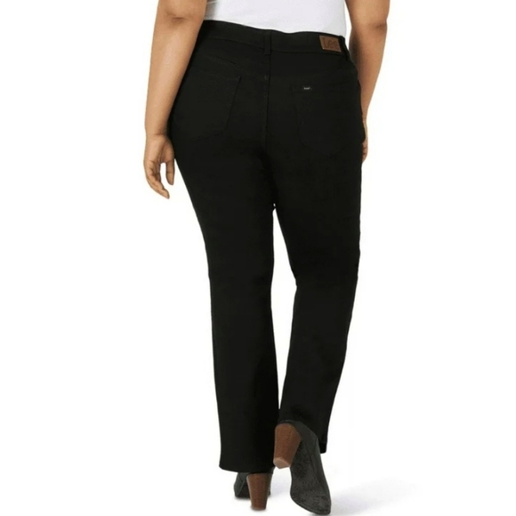 Lee - Mid Rise Bootcut Black Jeans Plus Size Petite - Picture 2 of 16
